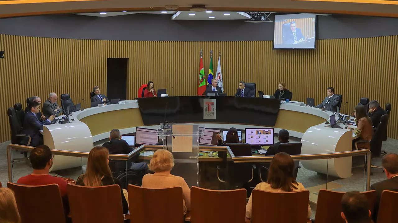 TCE/SC divulga levantamento e aponta mais de 18 mil fraudes no Universidade Gratuita